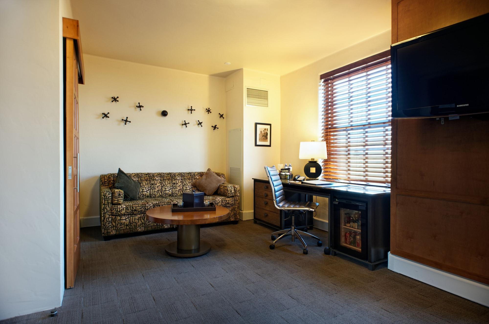 Hotel Andaluz Albuquerque, Curio Collection By Hilton
