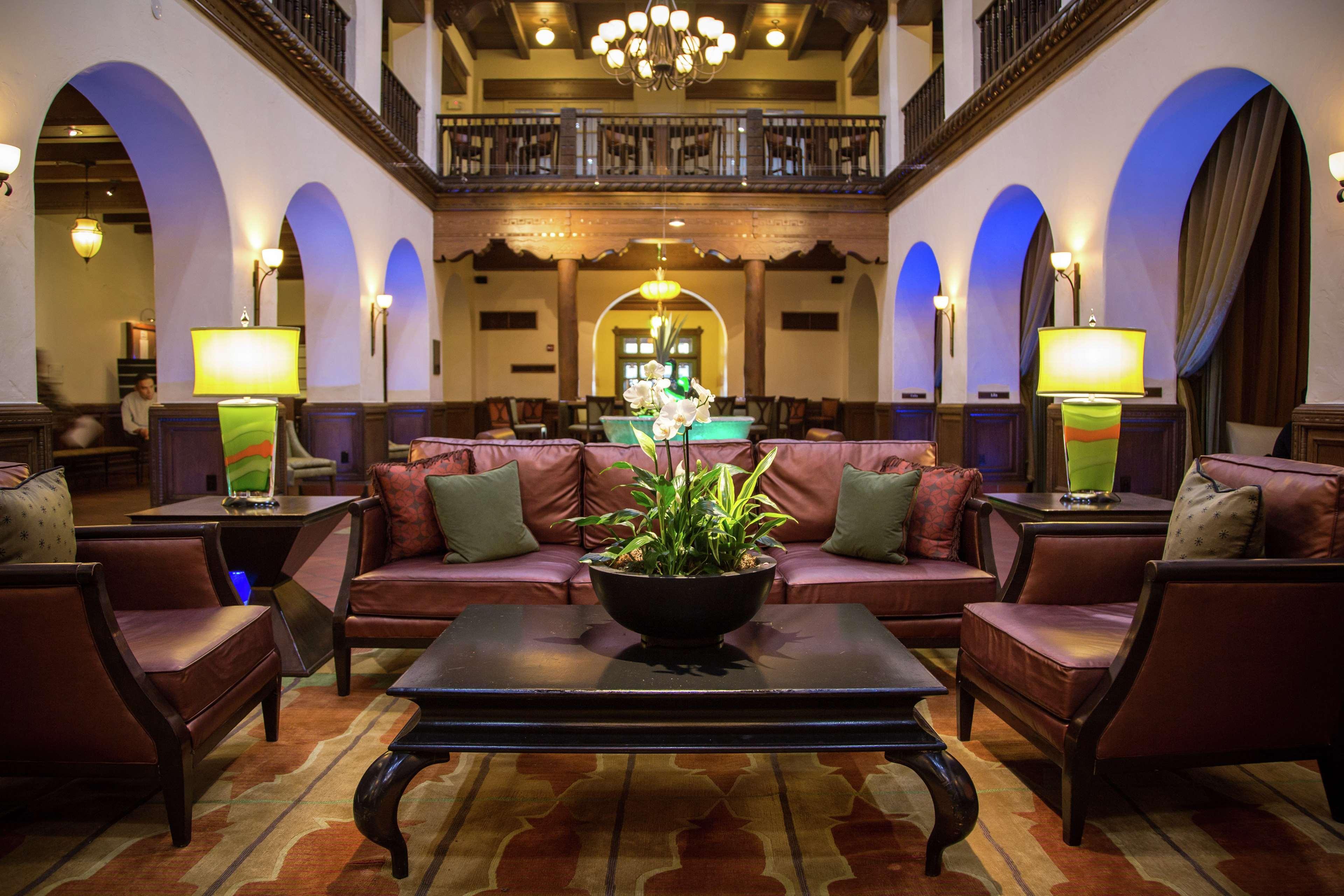 Andaluz Albuquerque, Curio Collection By Hilton Albuquerque